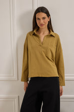 Load image into Gallery viewer, AMA COTTON BLOUSE WITH POCKET