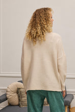 Load image into Gallery viewer, INDY KNITWEAR V-NECK 2 POCKETS LOOSE