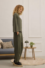 Load image into Gallery viewer, KALANI PANT 7/8 LOOSE