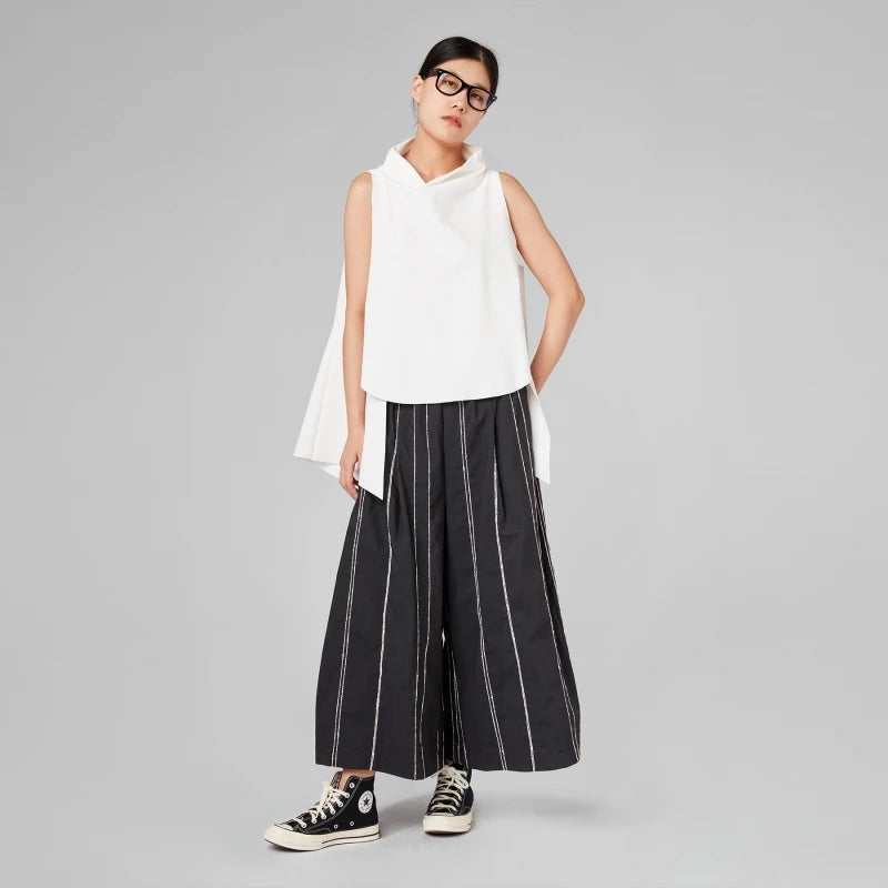 110225 ASYMMETRICAL SLEEVELESS BLOUSE