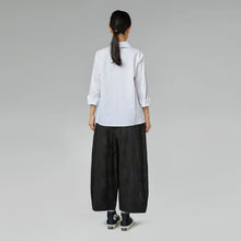 Load image into Gallery viewer, 124335 COTTON SHIRT WITH POCKET
