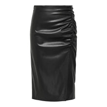 Load image into Gallery viewer, ONLMIA FAUX LEATHER 3/4 SKIRT
