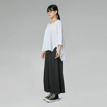 Load image into Gallery viewer, 217883 COTTON ASYMMETRICAL BLOUSE

