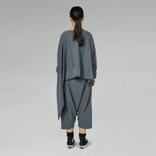 Load image into Gallery viewer, 225219 ASYMMETRICAL COTTON BLOUSE
