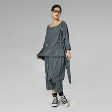 Load image into Gallery viewer, 225219 ASYMMETRICAL COTTON BLOUSE
