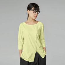 Load image into Gallery viewer, 219356 T-SHIRT WITH SLIT
