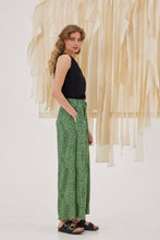 Load image into Gallery viewer, ADAMAS 7/8 WIDE LEG PRINTED PANTS
