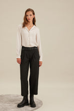 Load image into Gallery viewer, AIDI STRIPED TROUSERS WITH A BELT AT THE WAIST
