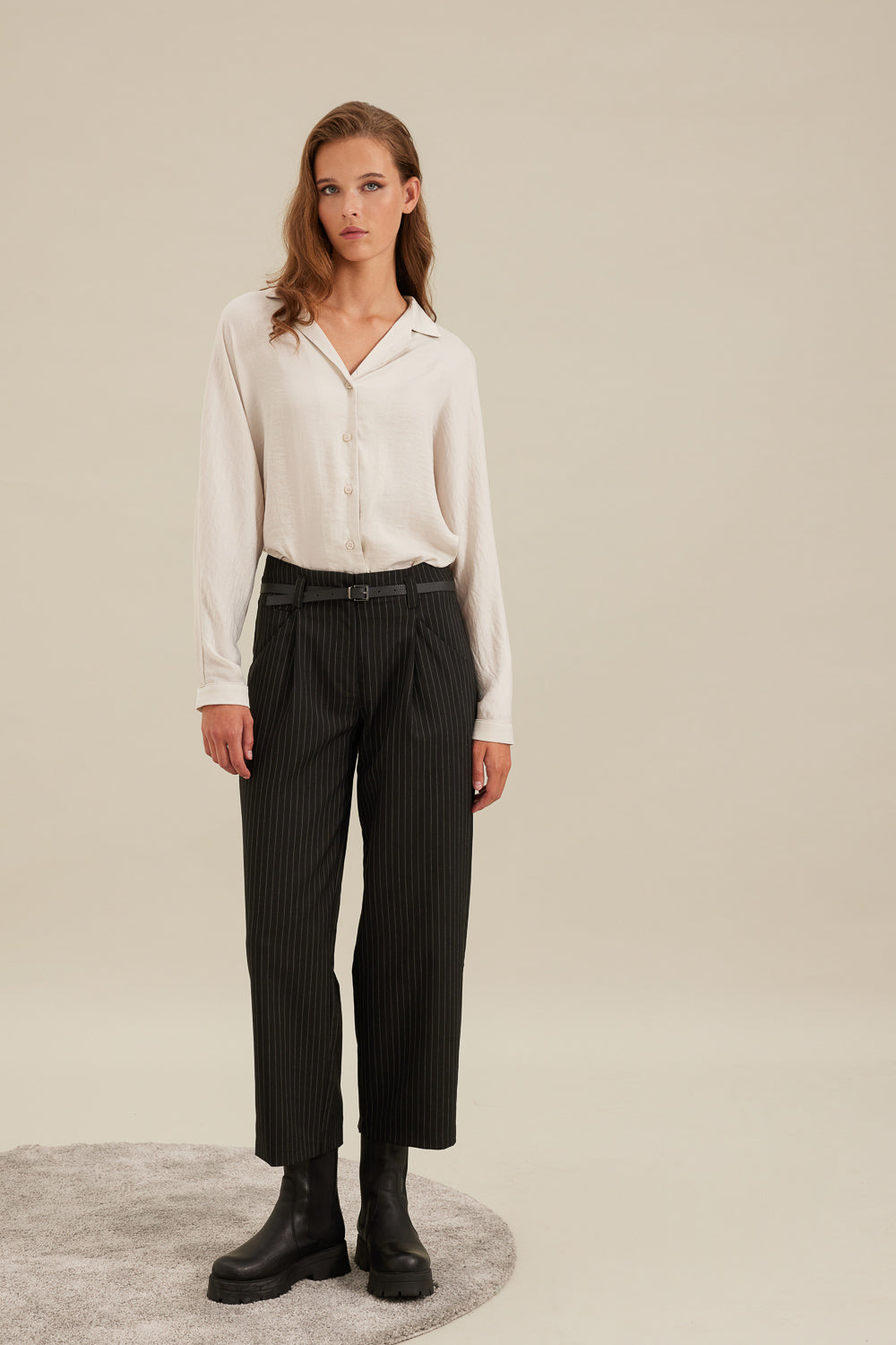 AIDI STRIPED TROUSERS WITH A BELT AT THE WAIST