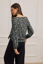 Load image into Gallery viewer, BELLAMY_1 BLOUSE FLORAL PRINT
