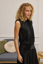 Load image into Gallery viewer, FEODOR TOP SLEVEELESS
