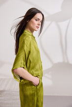 Load image into Gallery viewer, FEORA SHIRT WITH MAO COLLAR AND WATERCOLOR PRINT
