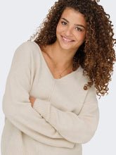 Load image into Gallery viewer, ONLWHITNEY V-NECK KNT
