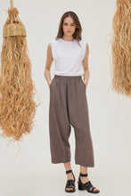 Load image into Gallery viewer, KELIFOS CROPPED RAYON TROUSERS ELASTIC WAIST
