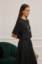 Load image into Gallery viewer, NETTIE SHORT-SLEEVE TOP
