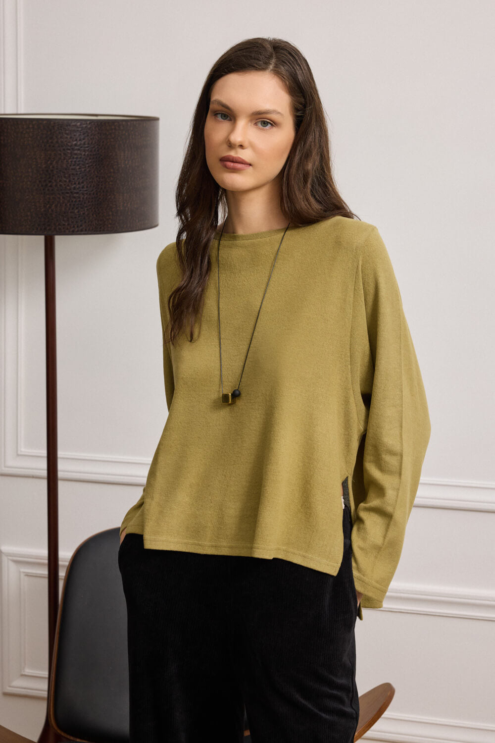 SAMMY BLOUSE LOOSE WITH NECKLASE