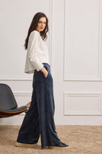Load image into Gallery viewer, SHELDON  PANT VELVET

