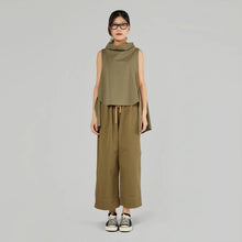Load image into Gallery viewer, 110225 ASYMMETRICAL SLEEVELESS BLOUSE
