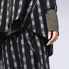 Load image into Gallery viewer, 240754  STRIPED SHIRT
