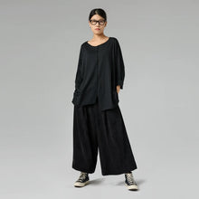 Load image into Gallery viewer, 221445 OVERSIZE BLOUSE WITH POCKET
